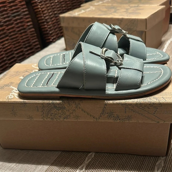 Free People Stormy Sea Sloan Sandals size 6 NIB - Picture 5 of 5